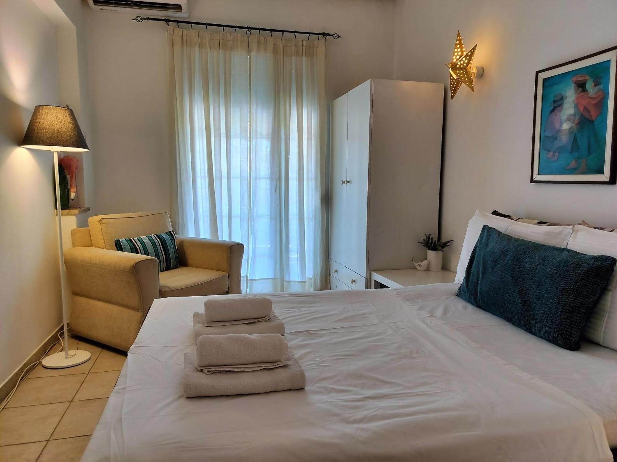 Apartment Trykonos Garden - Explore Center By Foot - Easy Free Parking - Close To Helexpo *